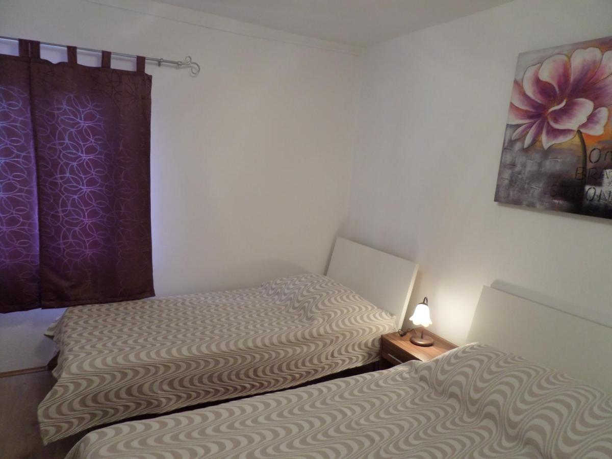 Apartmani Mirko Ljubac Razanac Luaran gambar