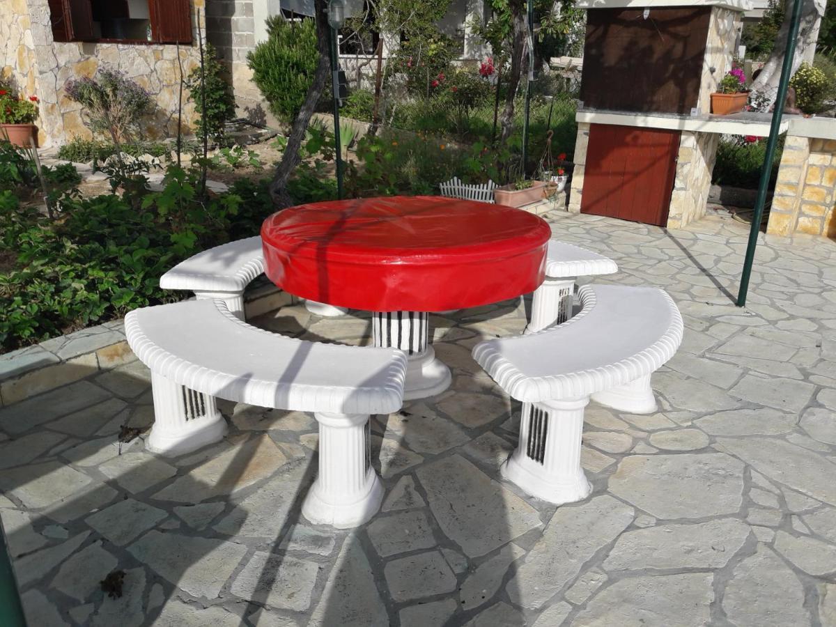 Apartmani Mirko Ljubac Razanac Luaran gambar