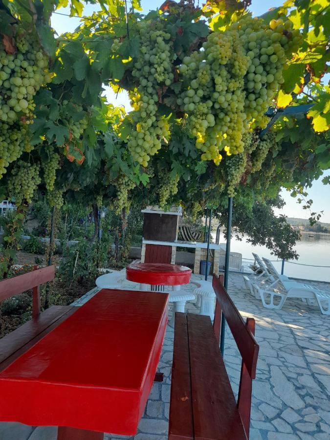 Apartmani Mirko Ljubac Razanac Luaran gambar